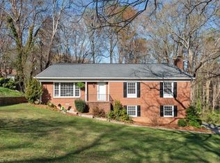 1240 Greenvalley Rd, Winston Salem, NC 27106