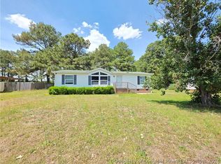 124 Franklin Rd, Raeford, NC 28376