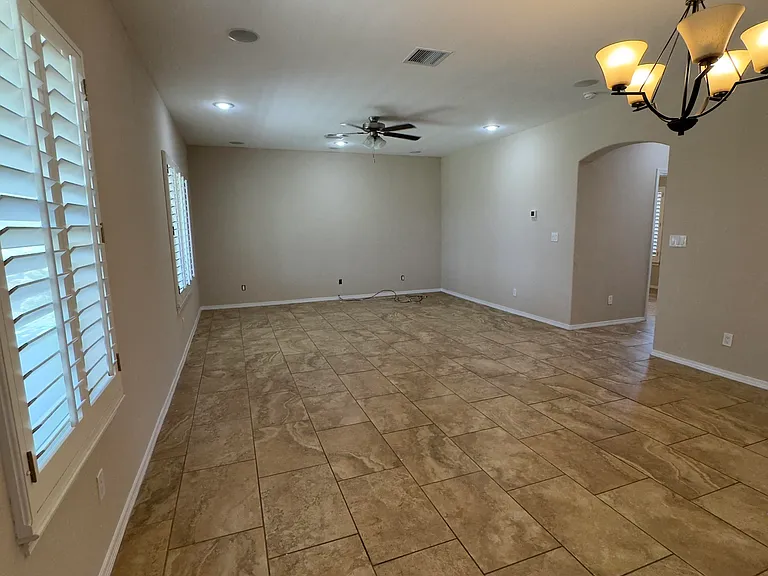 7665 Mundy Creek Dr — Photo 12