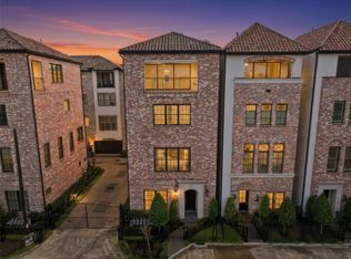 19 Robita St, Houston, TX 77019