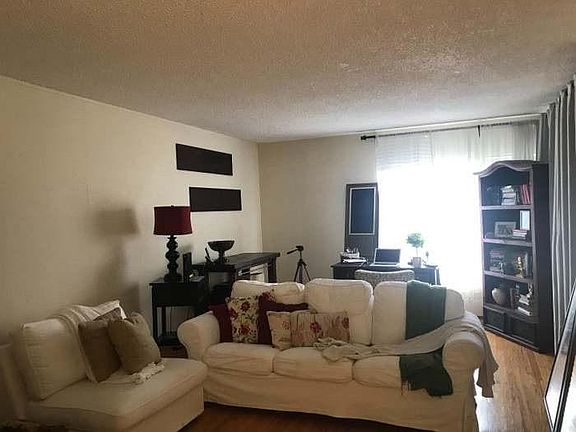 3rd image of 36 Marshall Way