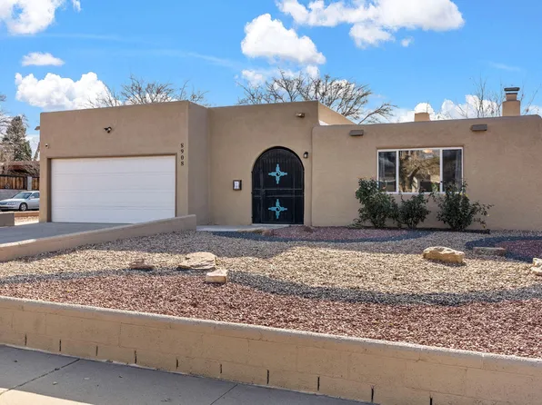 8908 Snow Heights Blvd NE, Albuquerque, NM 87112