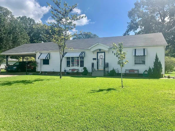 1201 Pine St, Crossett, AR 71635