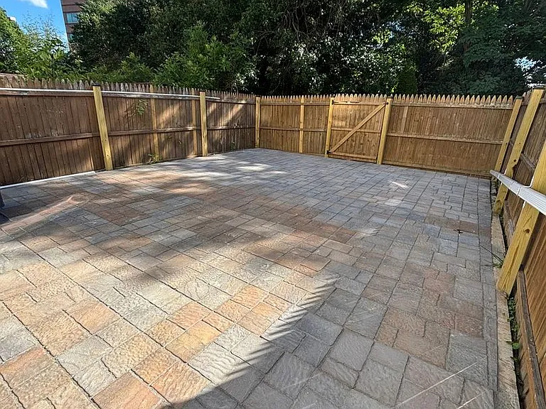 2 Alice Ct — Photo 16