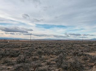 42 Last Chance Dr, Riverton, WY 82501