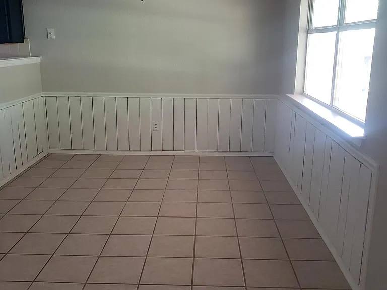 4502 Waterbury Dr — Photo 6