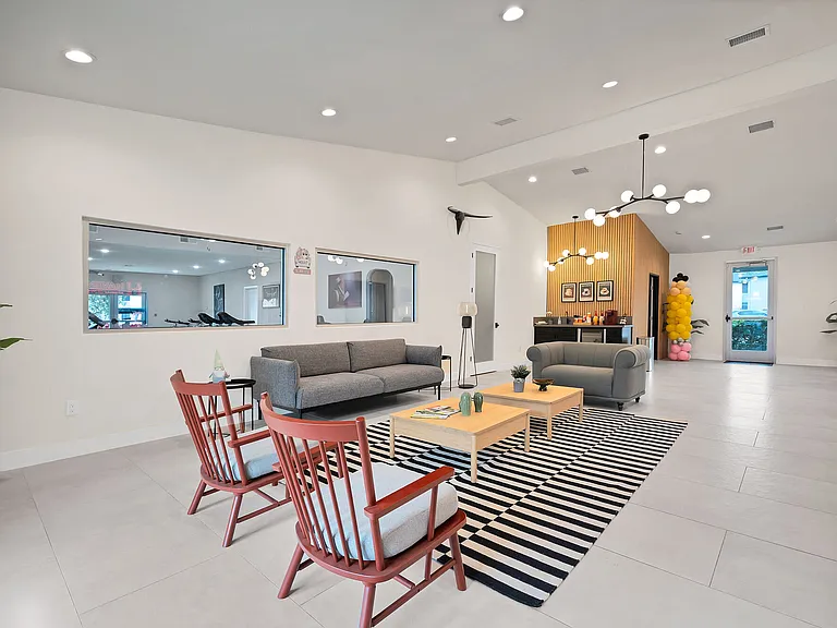 Haven at Briargrove — Photo 16