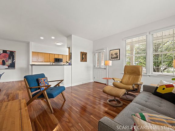 4th image of 641 W Moreland Ave