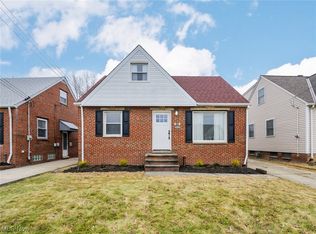 839 E 216th St, Euclid, OH 44119