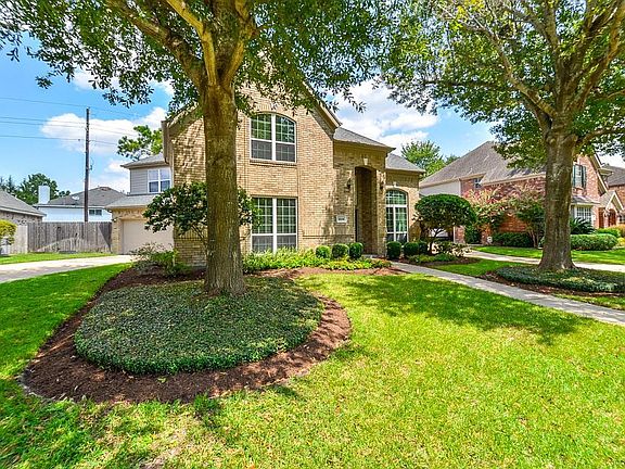 2nd image of 20418 Ivory Creek Ln
