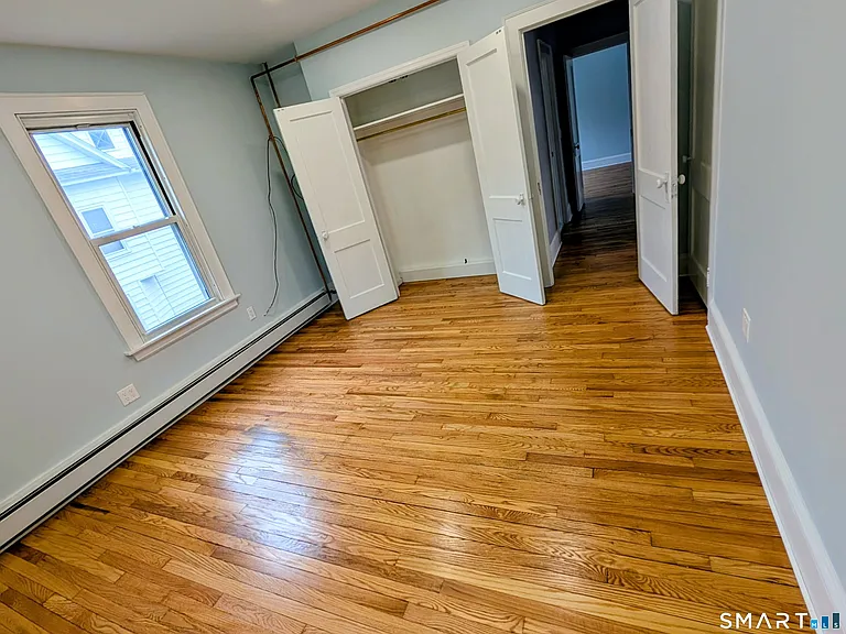 10 Wallace St — Photo 10