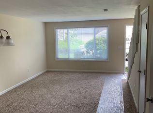 1421 N 3rd St APT 4, Renton, WA 98057