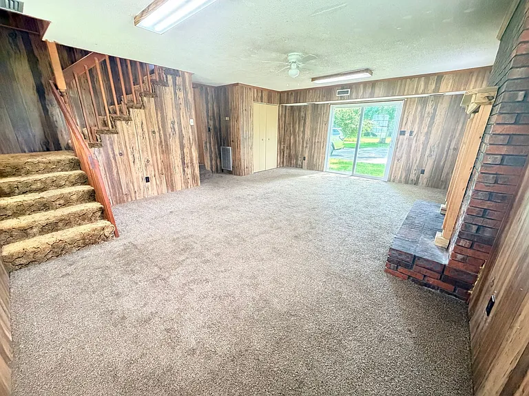 5350 N Old Highway 41 — Photo 14