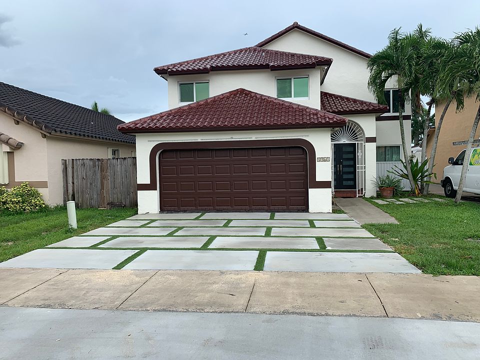 2nd image of 5961 SW 151st Ct