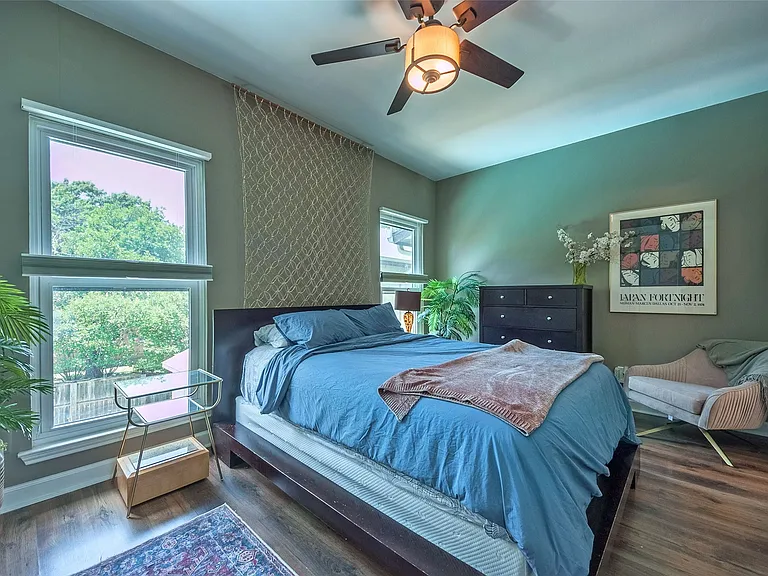 5701 Gaston Ave #8 — Photo 24