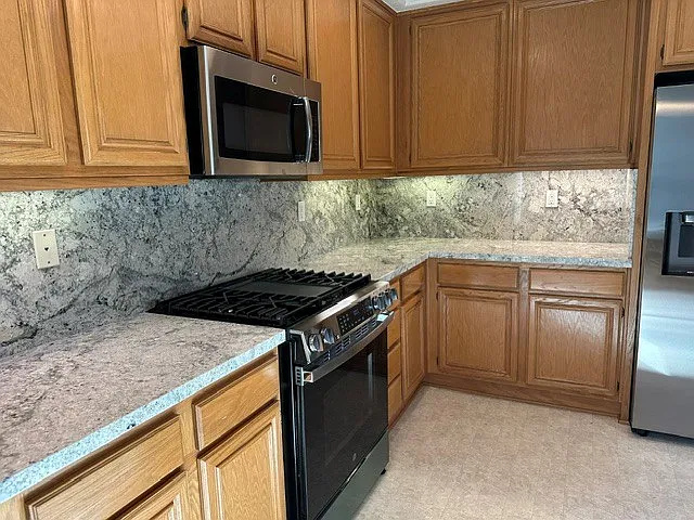 2901 Escala Cir — Photo 3