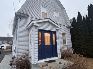 709 Tunxis Hill Rd, Fairfield, CT 06825