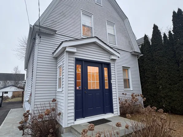 709 Tunxis Hill Rd, Fairfield, CT 06825