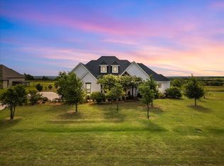 124 Stanford Ln, Springtown, TX 76082