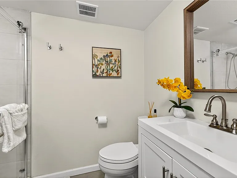 75407 Montecito Dr — Photo 22