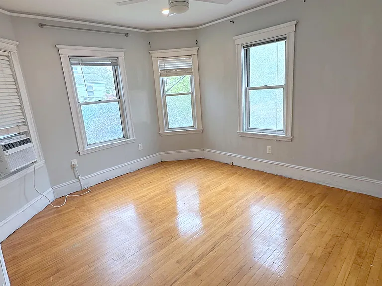 43 Jaques St #3 — Photo 7