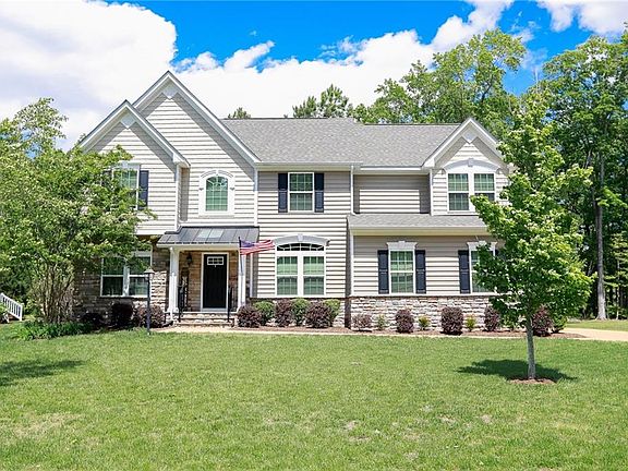 2nd image of 13279 Beacon Hill Way