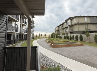 1506 Tamarack Blvd NW, Edmonton, AB T6T 2E3