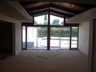 2nd image of 153 N Park Dr