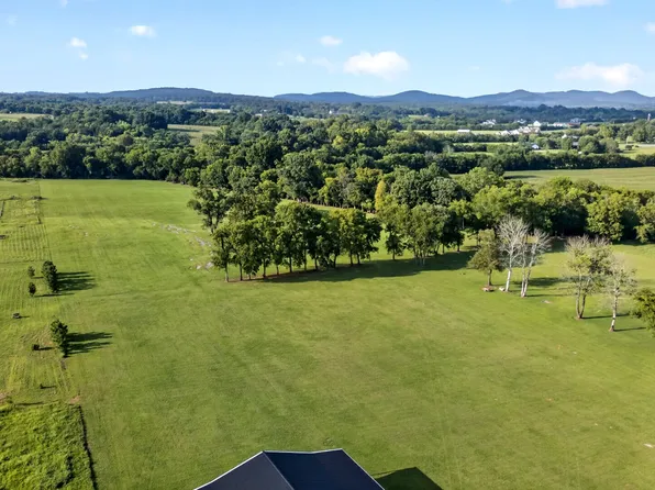 1 Lascassas Pike, Lascassas, TN 37085