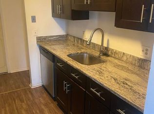 33247 Kingslane Ct #6, Farmington, MI 48336