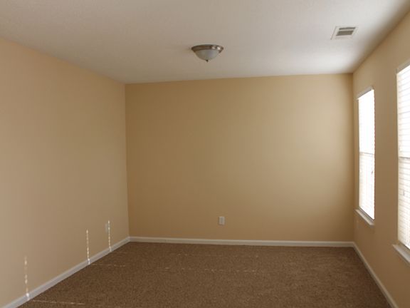 3rd image of 4320 Endangered Ct