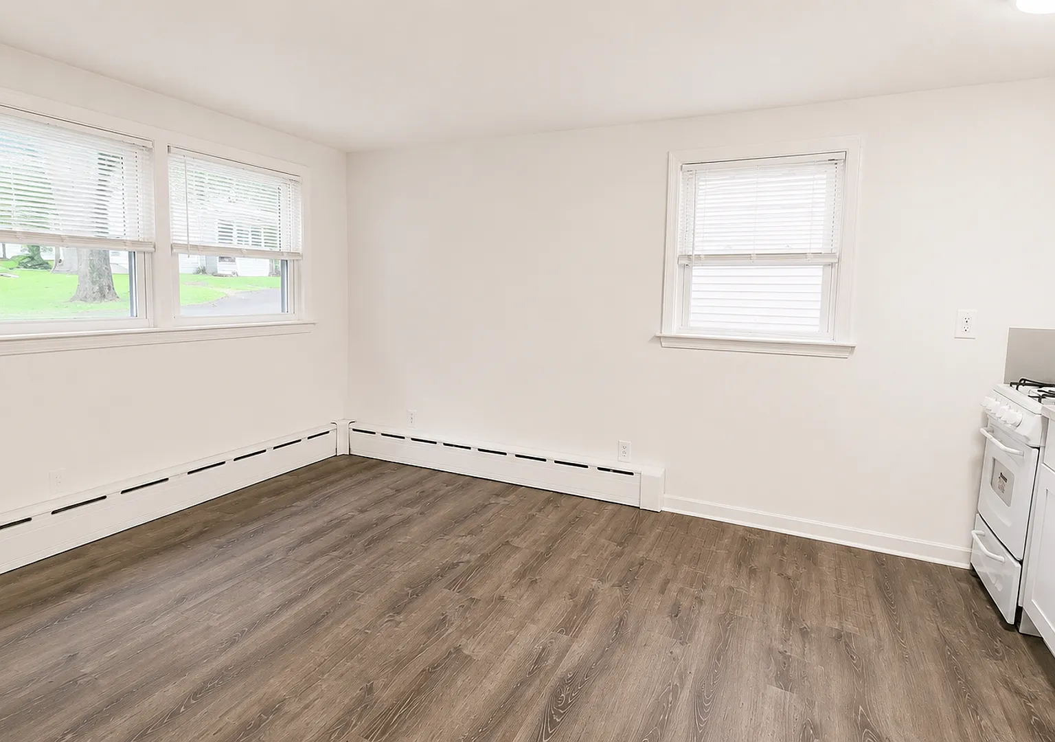 2079 Albany Post Road — Photo 2