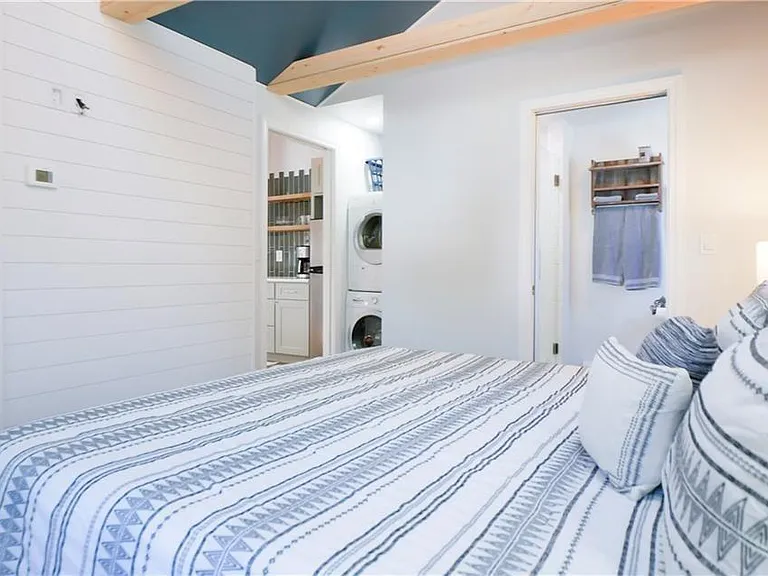 38 Hilltop Ave #COTTAGE — Photo 11
