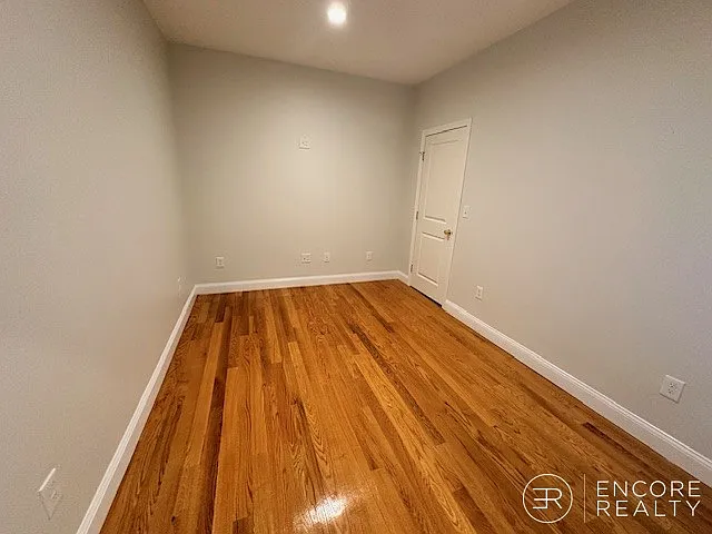 12 Dana Ave #6 — Photo 5
