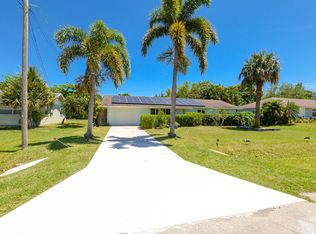5500 Hickory Dr, Fort Pierce, FL 34982
