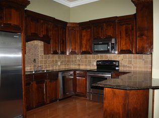 102 N Front St, McComb, MS 39648