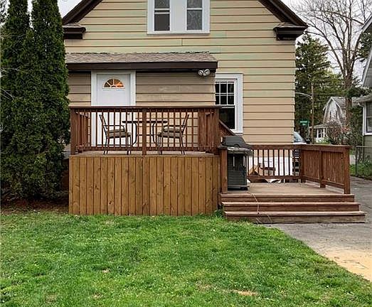 2nd image of 303 Rosemont Dr