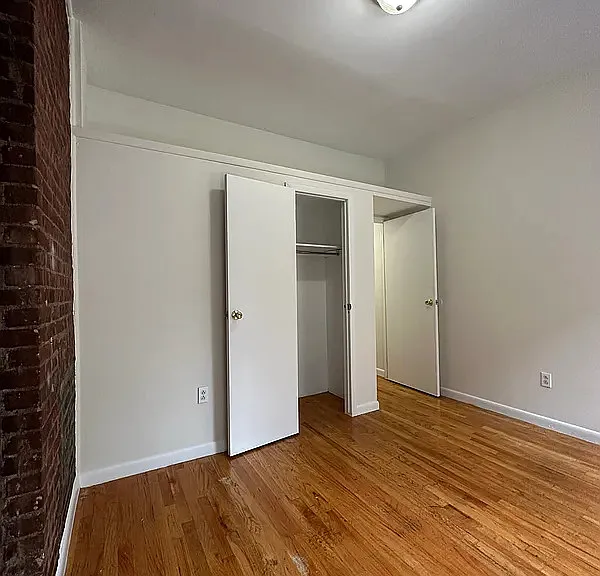 406 W 56th St #3E — Photo 6