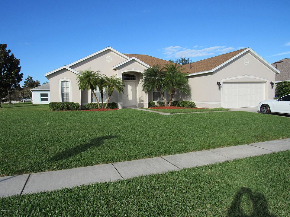 1st image of 377 Castlewood Ln