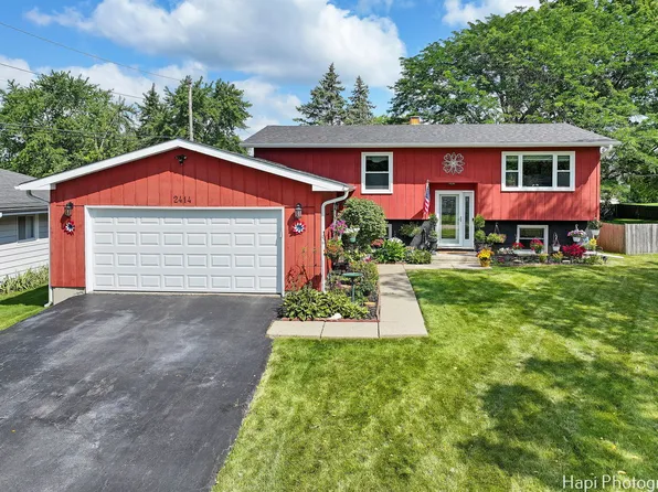 2414 Plum Tree Rd, Lindenhurst, IL 60046