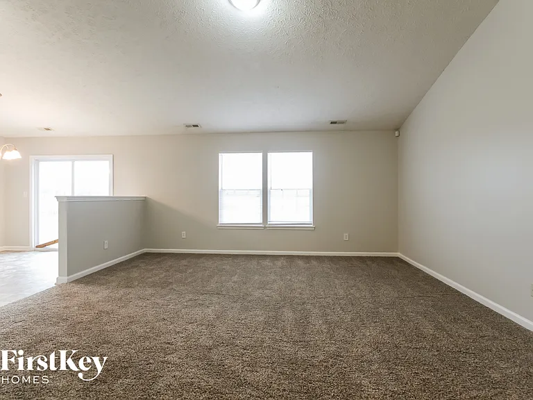 11638 Lone Pine Cir — Photo 14