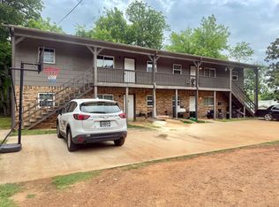 405 W Paschal St #P2, Troup, TX 75789