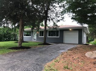 18221 W Elm St, Grayslake, IL 60030