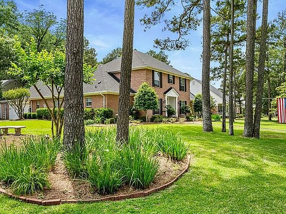 2nd image of 10085 Westwind Dr