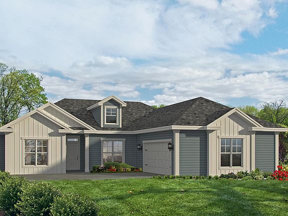 Side Entry Motor Court with 2 car garage