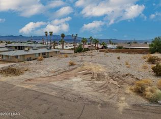 415 Hummingbird Dr, Lake Havasu City, AZ 86403