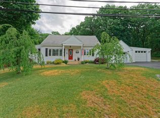 39 Teliska Ave, Rensselaer, NY 12144