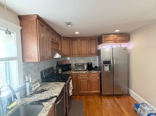 16 Hall St, Randolph, MA 02368