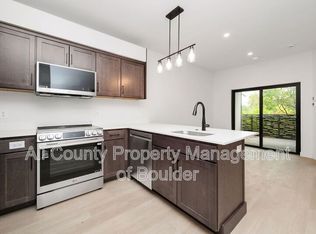 2301 Pearl St APT 7, Boulder, CO 80302