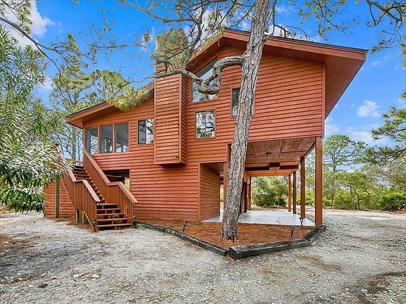 2nd image of 1240 Sea Dune Dr